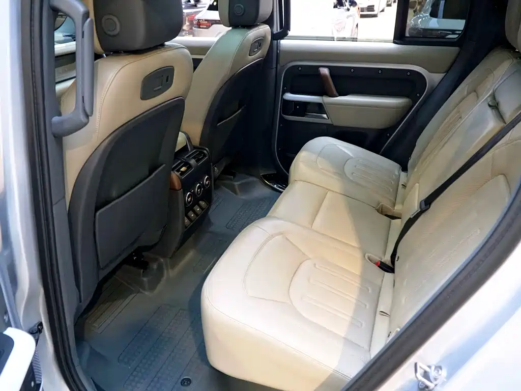 Land Rover Land Rover Defender 2020 110 P400 HSE