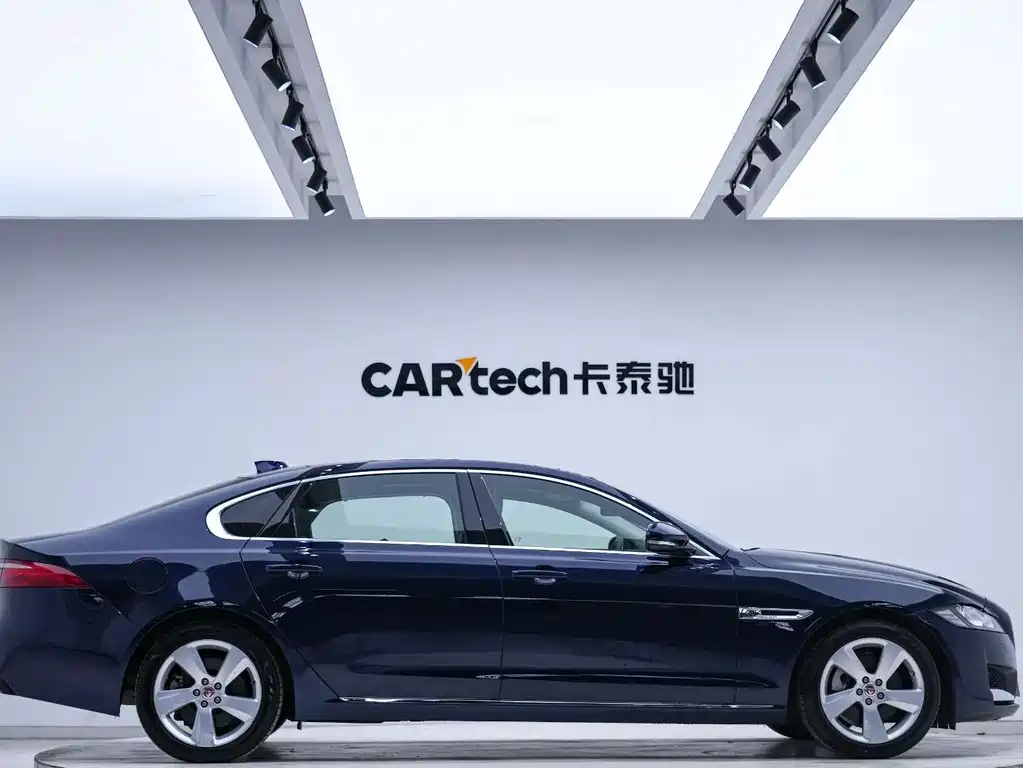 Jaguar XFL — миниатюра 4