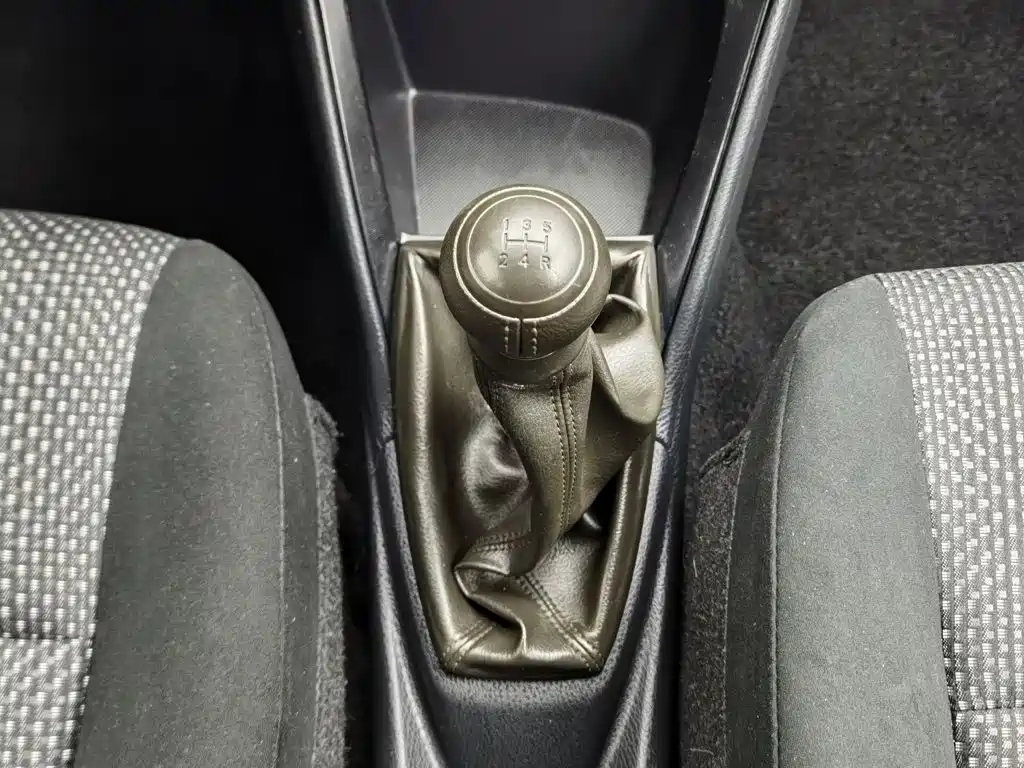Toyota Vios — миниатюра 13