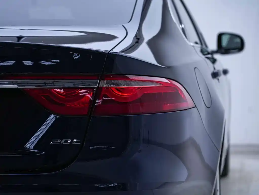 Jaguar XFL — миниатюра 19