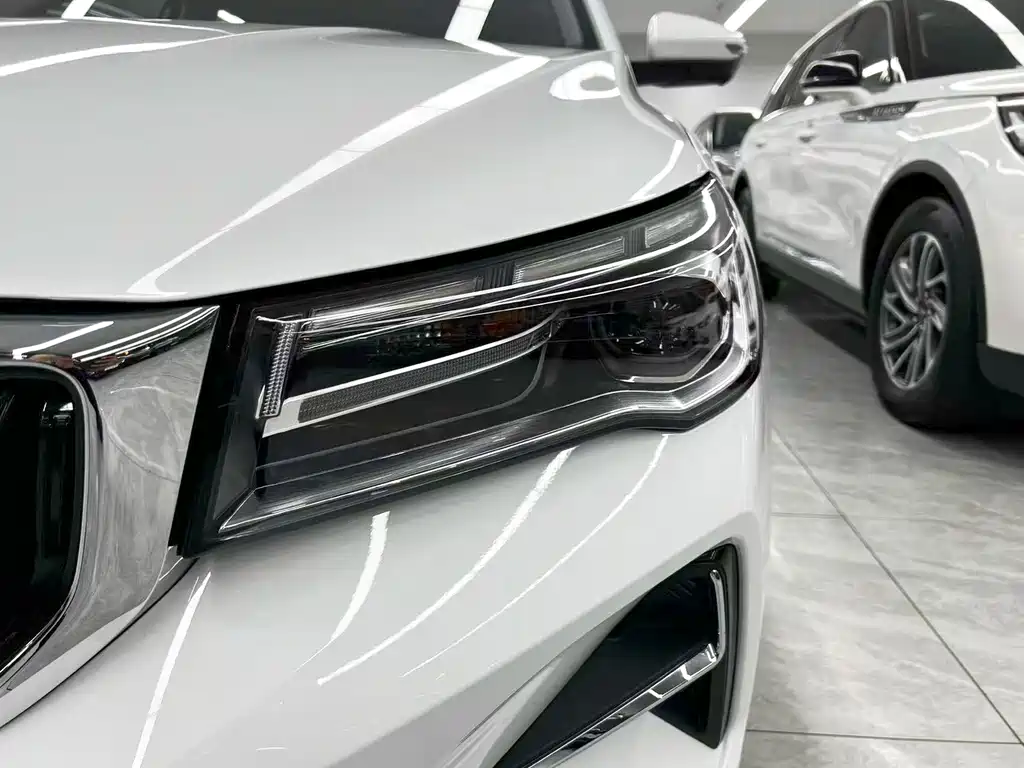 Geely Emgrand — миниатюра 23