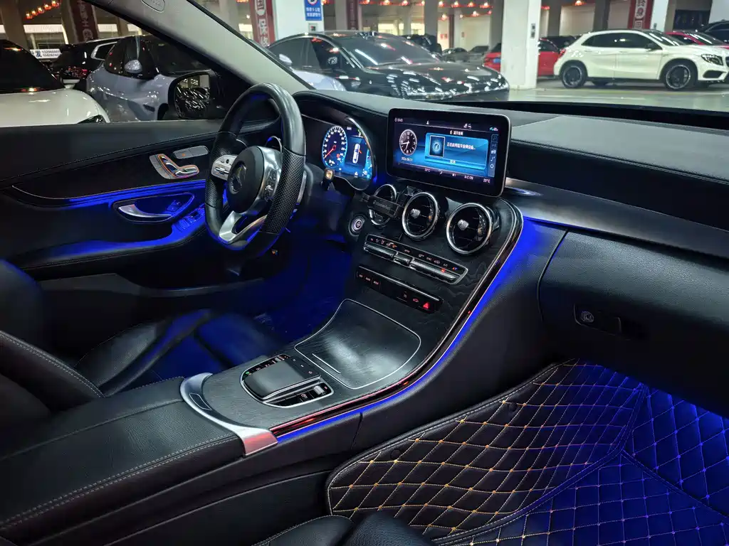Mercedes-Benz C-Class — миниатюра 18