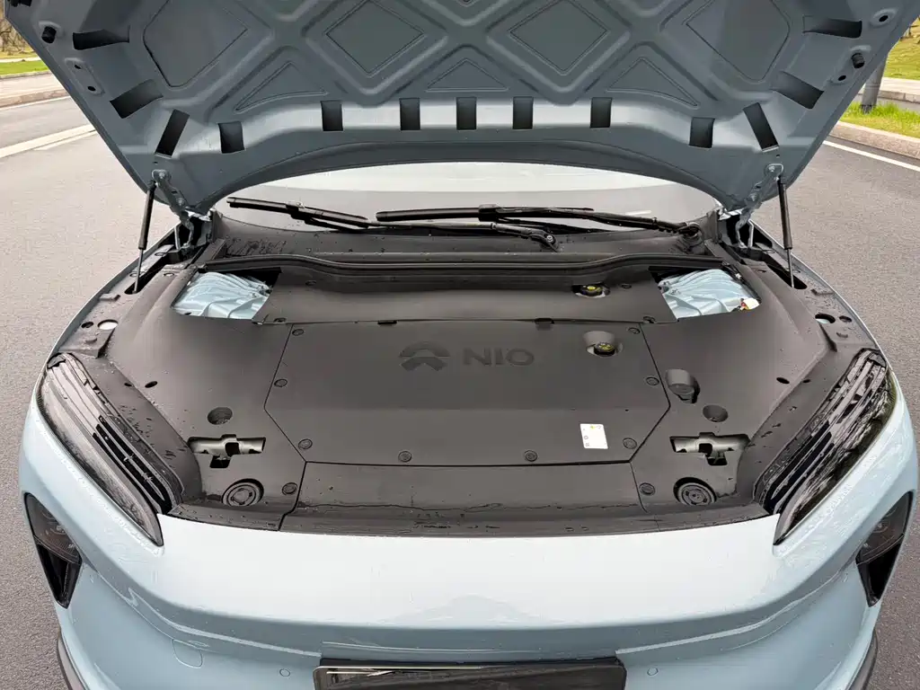 NIO ET5 — миниатюра 8