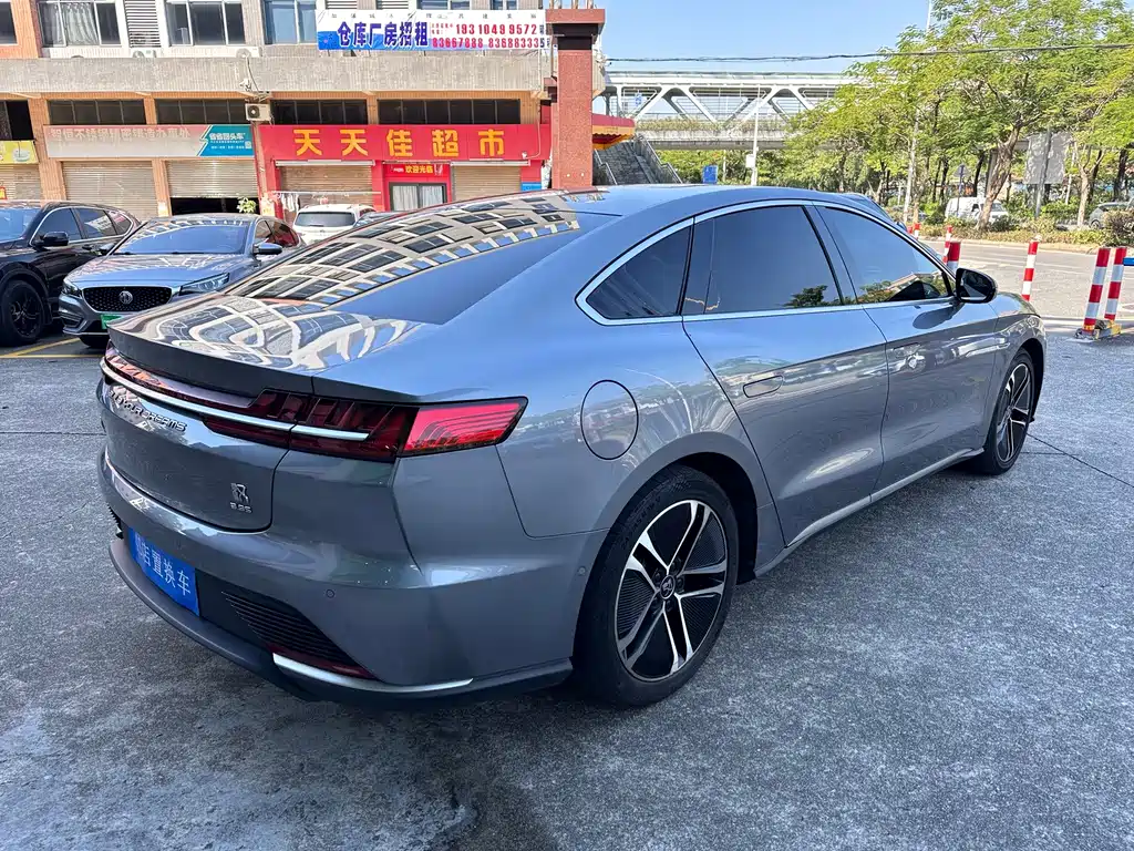 BYD Han — миниатюра 6