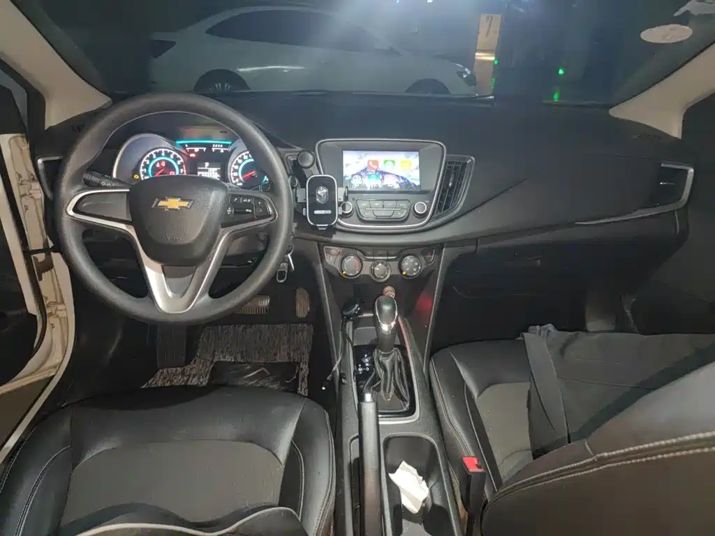 Chevrolet Cavalier — миниатюра 13