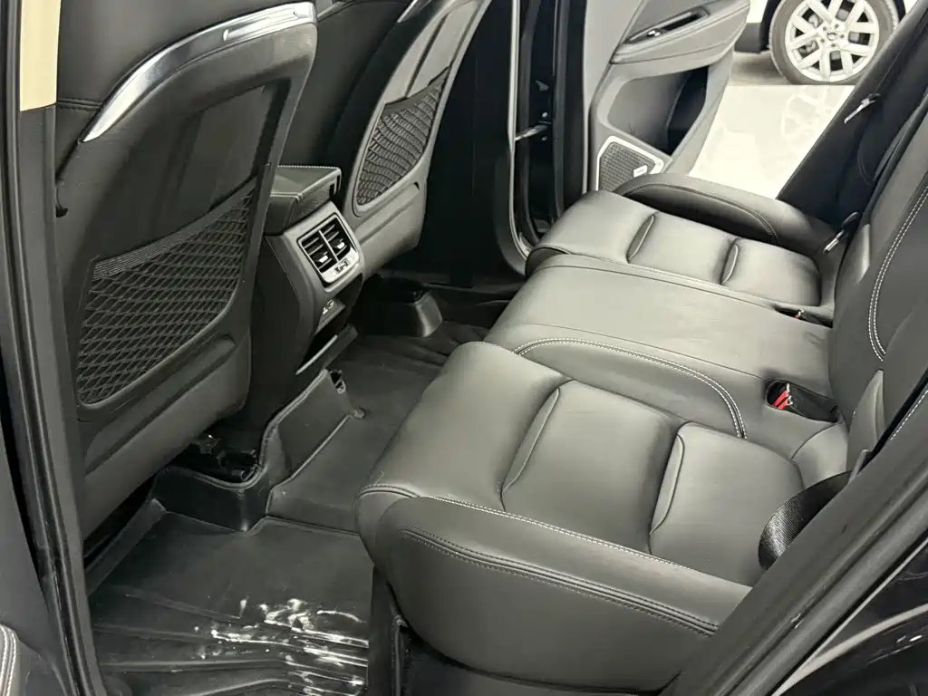 Geely Xingyue — миниатюра 9