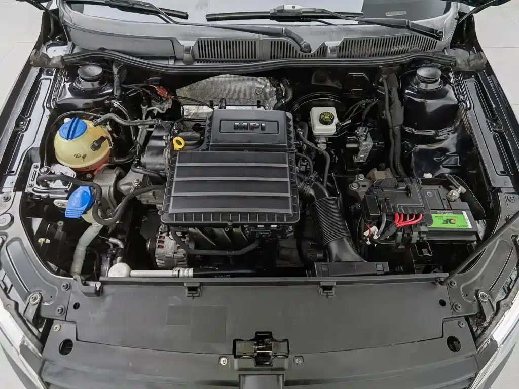 Volkswagen Lavida — миниатюра 6
