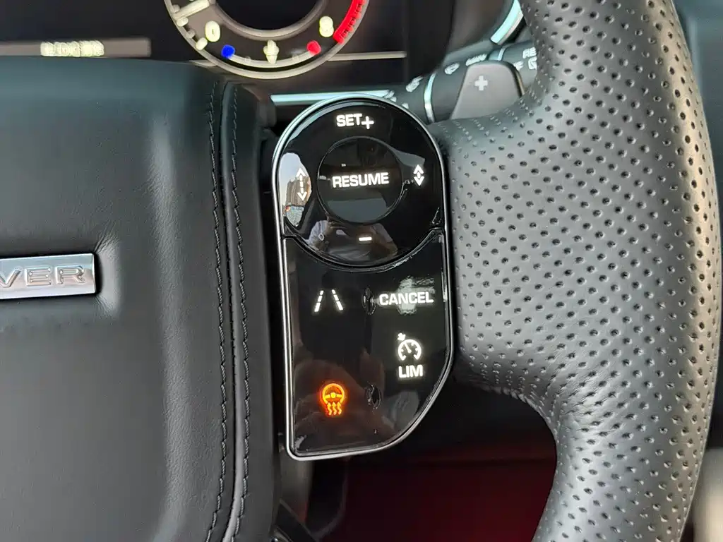 Land Rover Range Rover — миниатюра 14