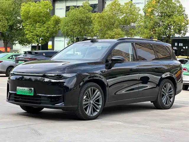 2025 Leapmotor C16