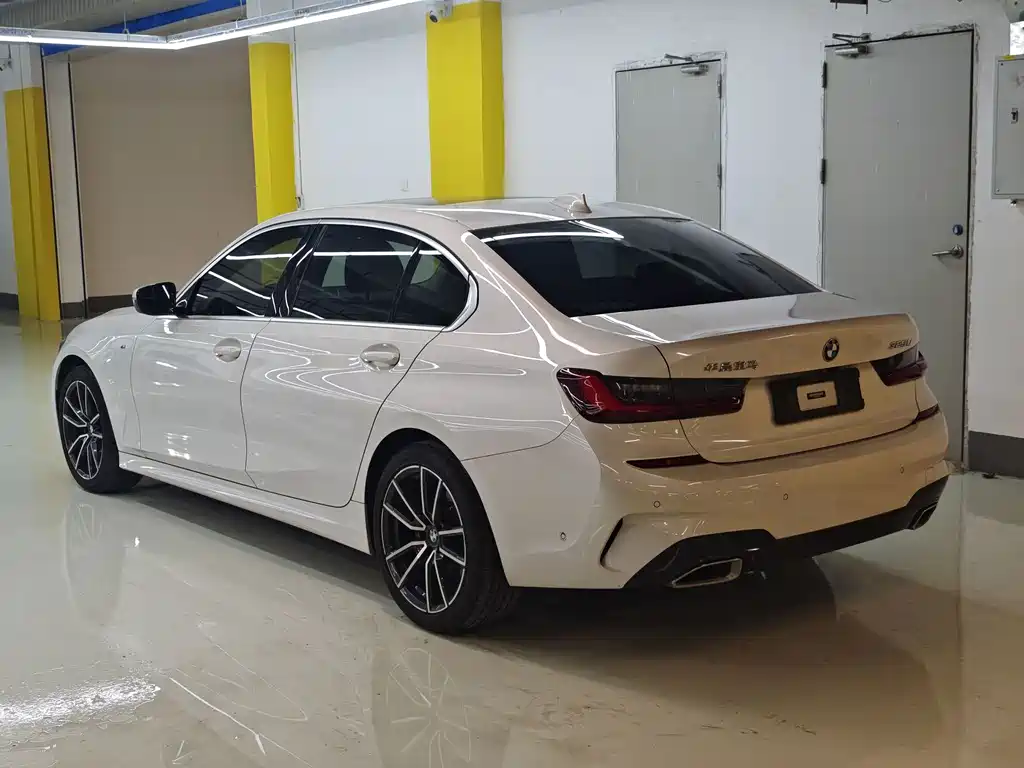 BMW 3 Series — миниатюра 2