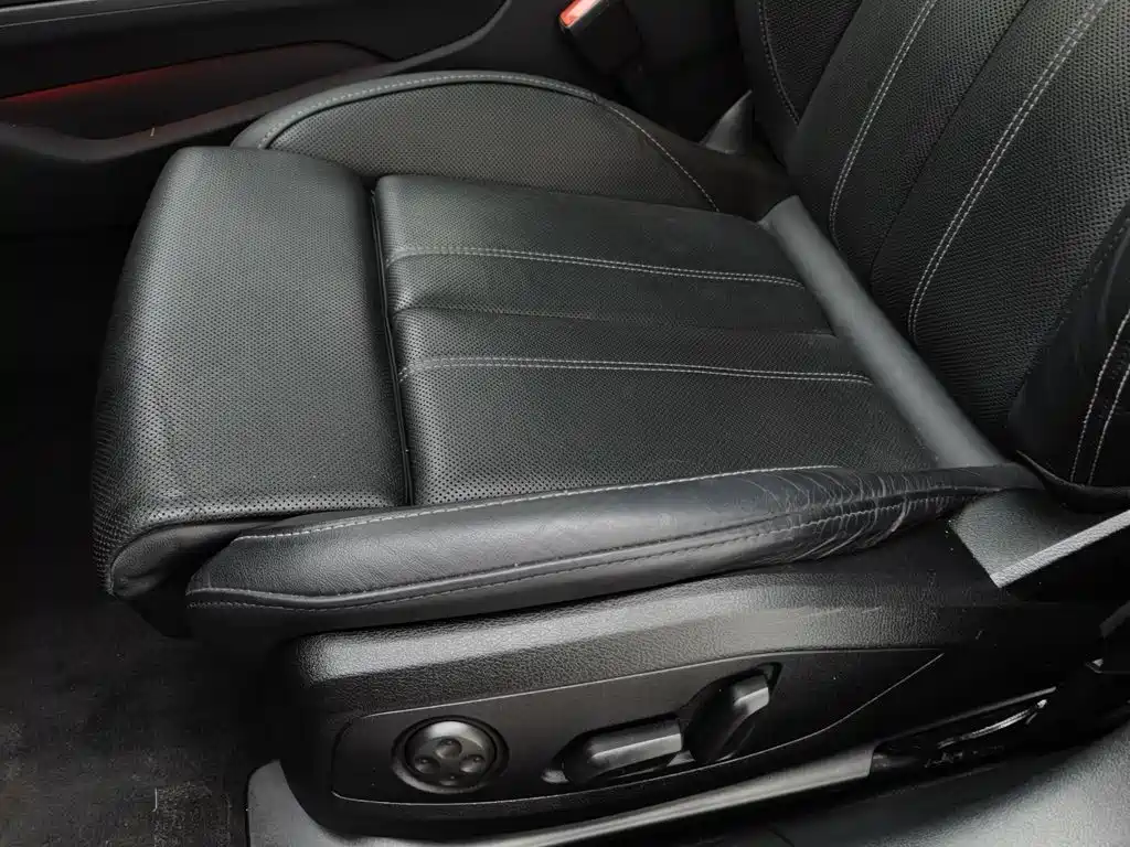 Audi A4L — миниатюра 20