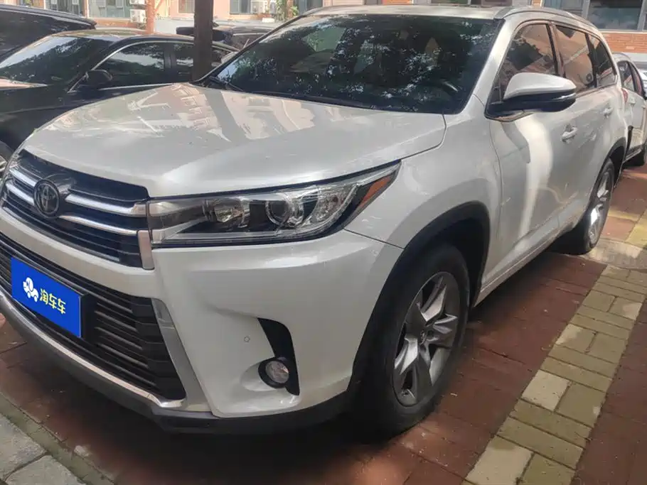 Toyota Highlander 2018 2.0T 4WD Premium Edition 7 seats China VI