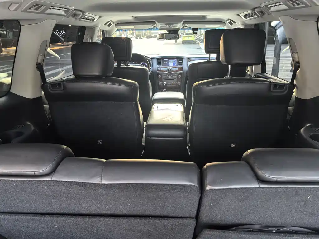Infiniti QX80 — миниатюра 8