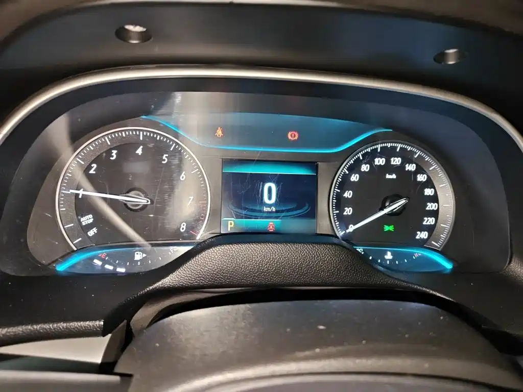 Buick Excelle — миниатюра 4