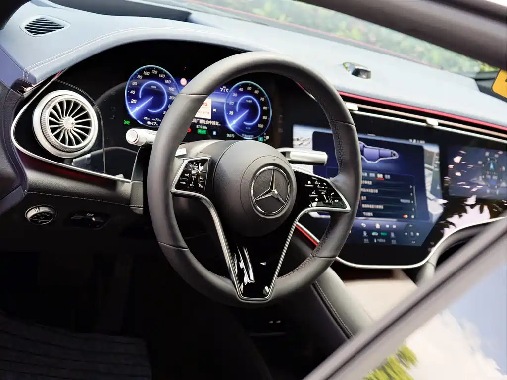 Mercedes-Benz EQS — миниатюра 10