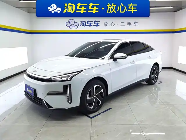 2026 Geely Galaxy L6