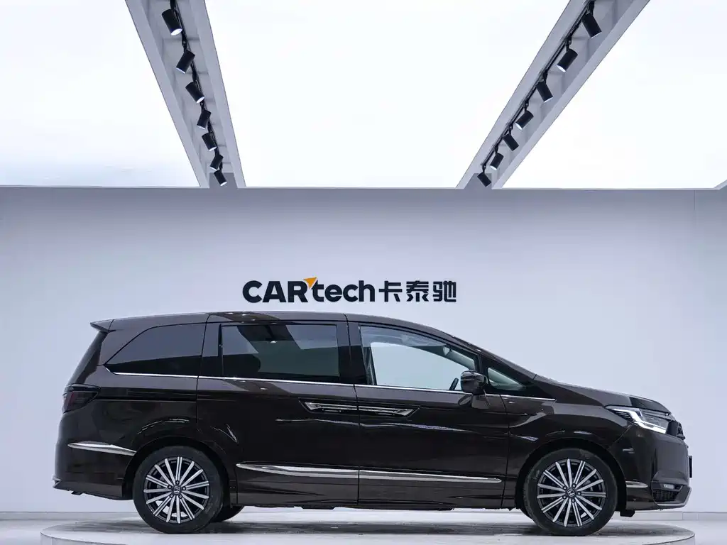 Honda Elysion 2022 2.0L e:HEV Luxury