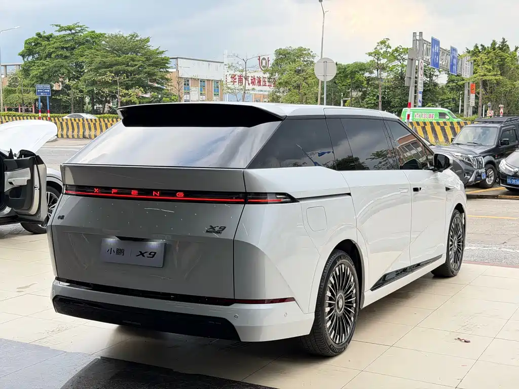 Xpeng X9 2026 1602 Ultra