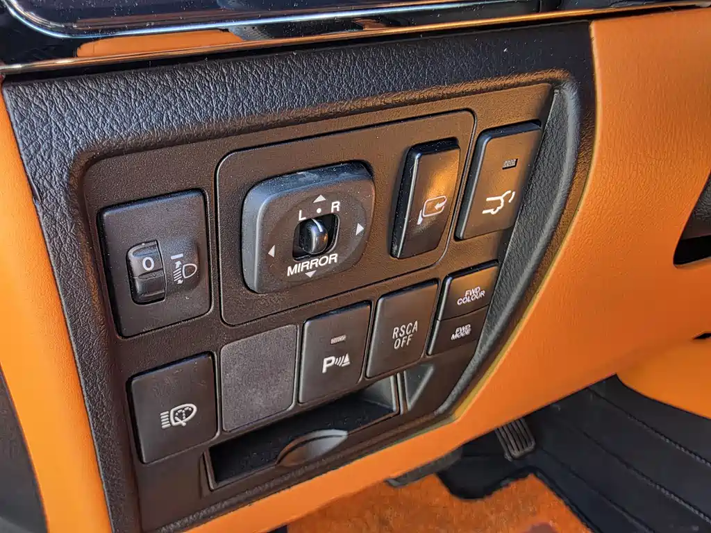 Toyota Land Cruiser 2010 4.7L AT VX