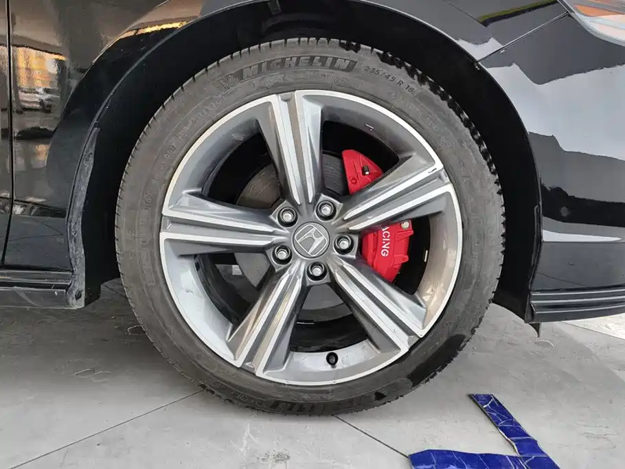 Honda Accord — миниатюра 6