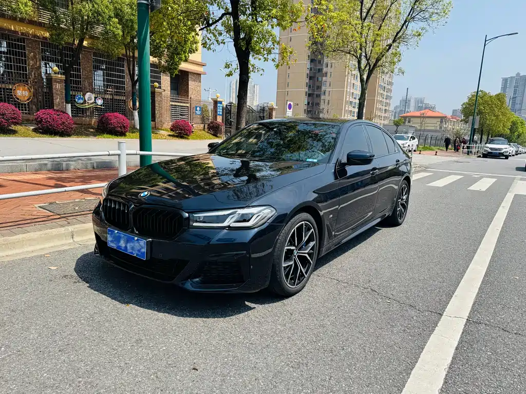 BMW 5 Series (Import) 2022