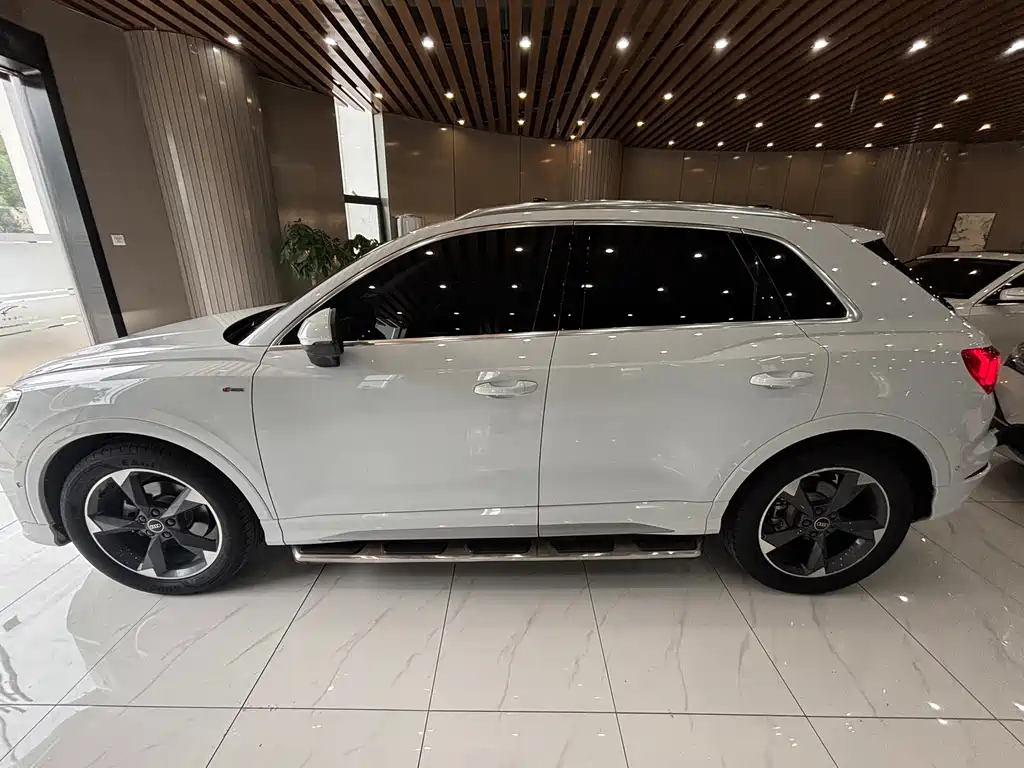 Audi Q3 2022 35 TFSI Fashion