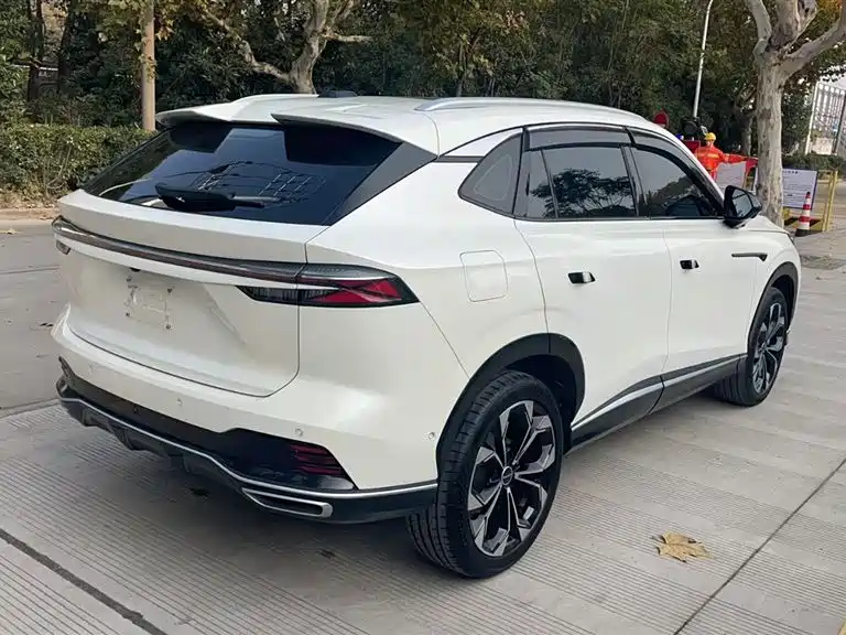 ROEWE RX5