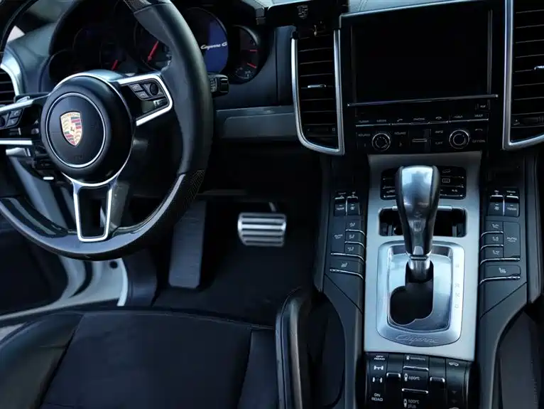 Porsche Cayenne 2016 Cayenne GTS 3.6T