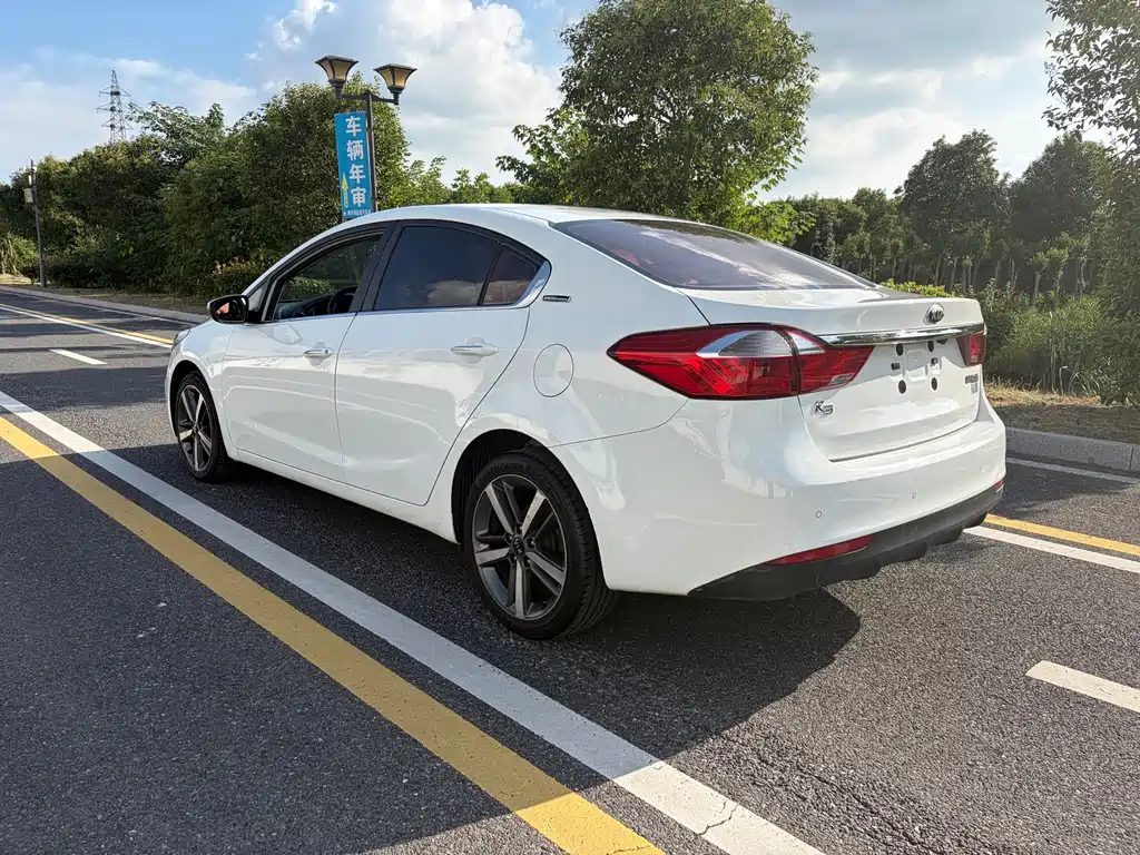 Kia K3 — миниатюра 4