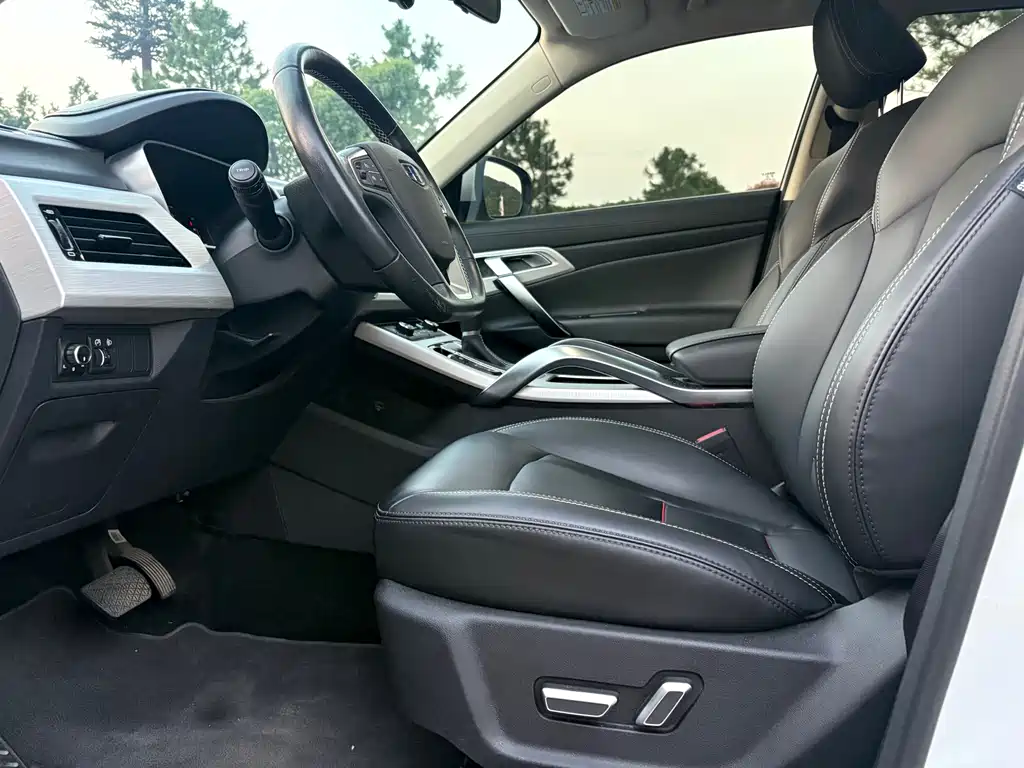 Geely Boyue — миниатюра 6