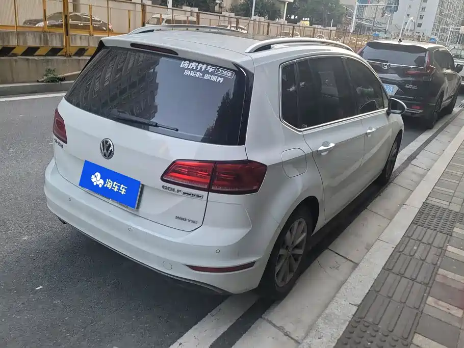Volkswagen Golf Sportsvan — миниатюра 3
