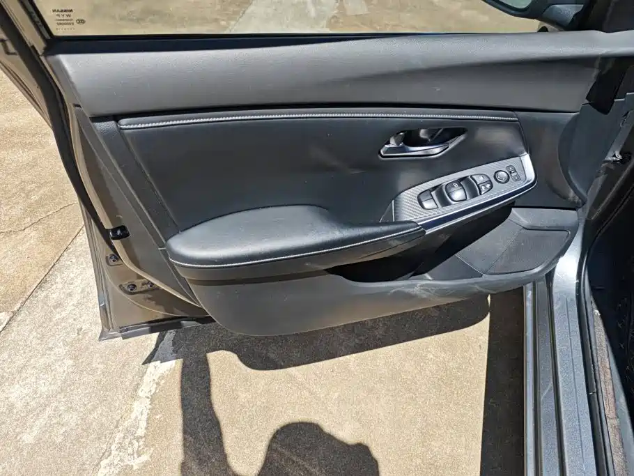 Nissan Sylphy — миниатюра 7