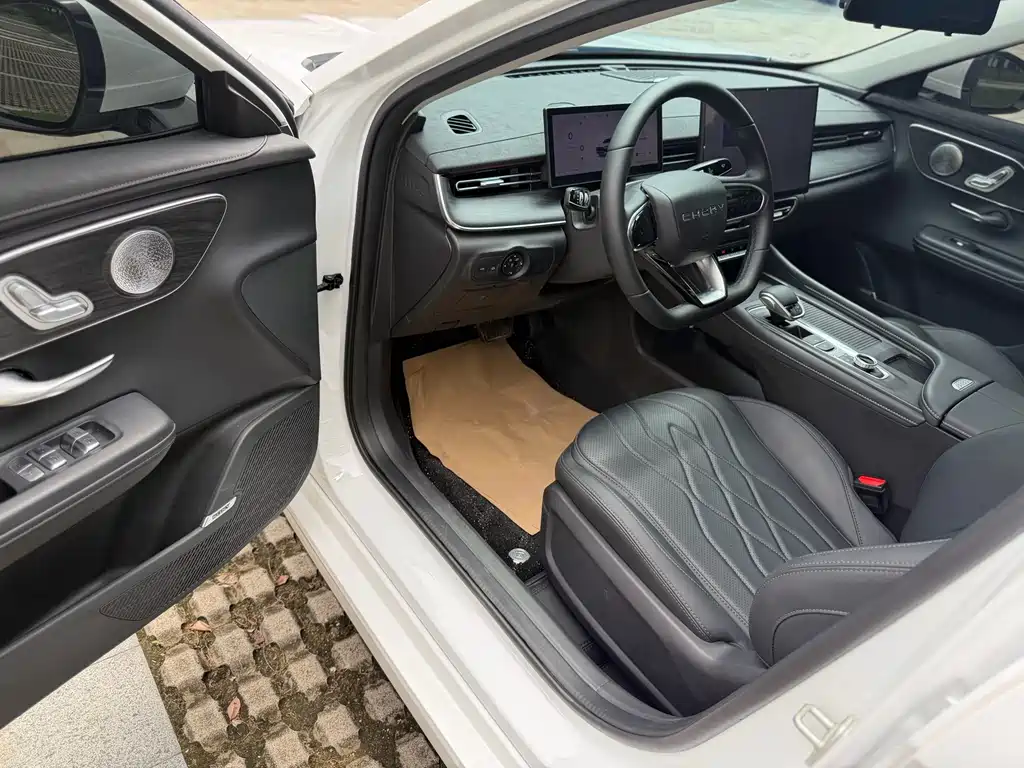 Chery Arrizo 8 PRO 1.6T DCT Comfort Type, фото 14
