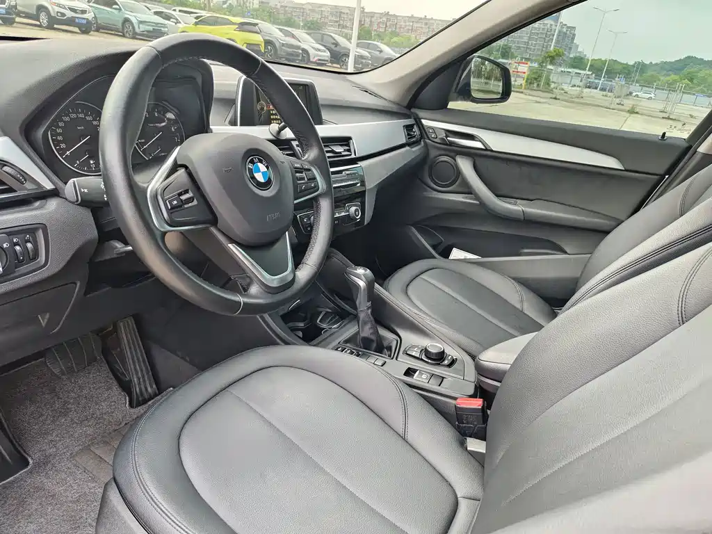 BMW X1 — миниатюра 9