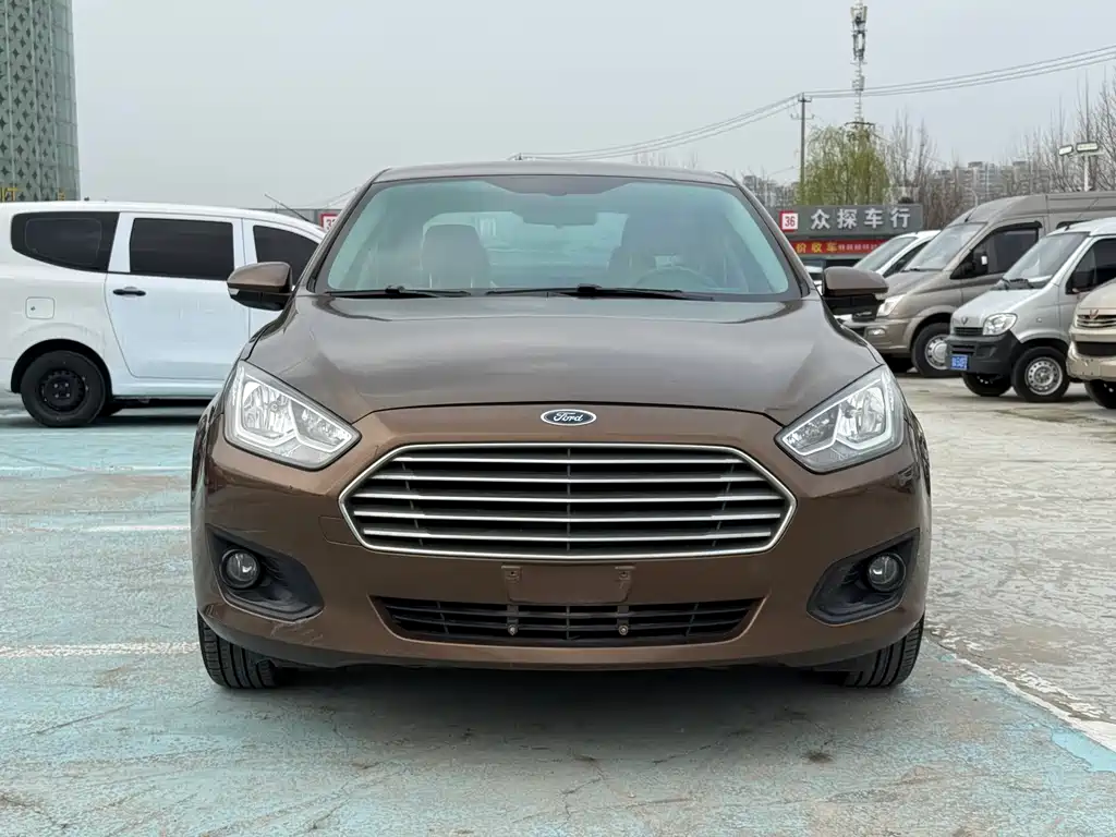 Ford Escort 2016