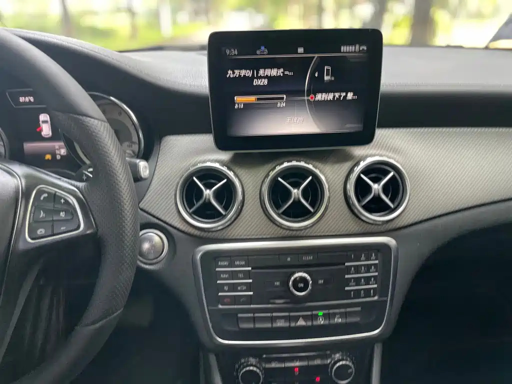 Mercedes-Benz GLA — миниатюра 14