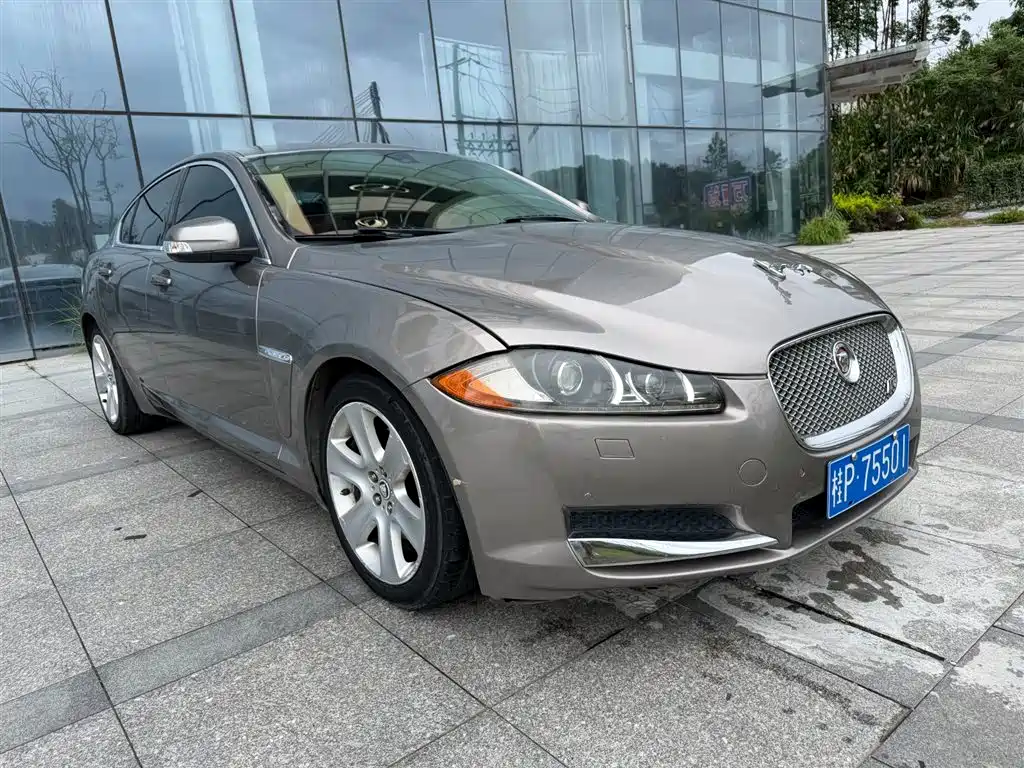 Jaguar XF 2008 XF 3.0 V6 Luxury