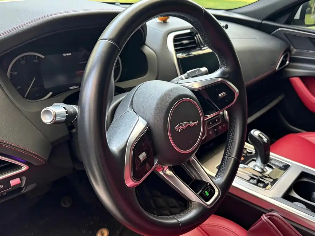 Jaguar XEL — миниатюра 7