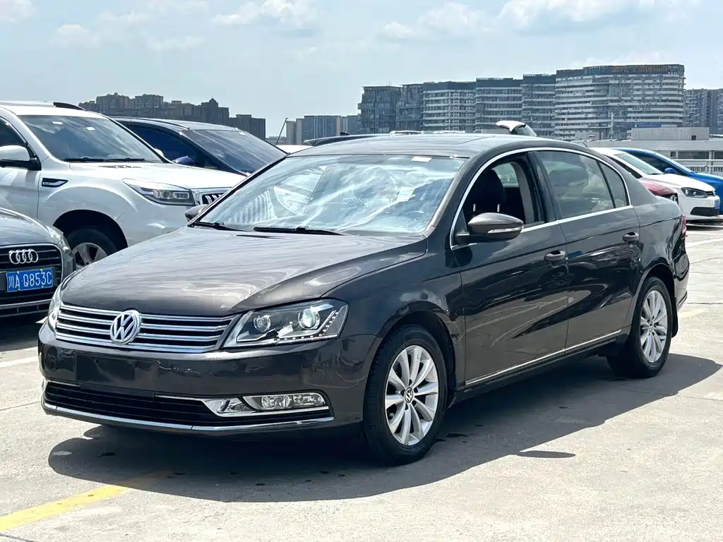 Volkswagen Magotan 2015