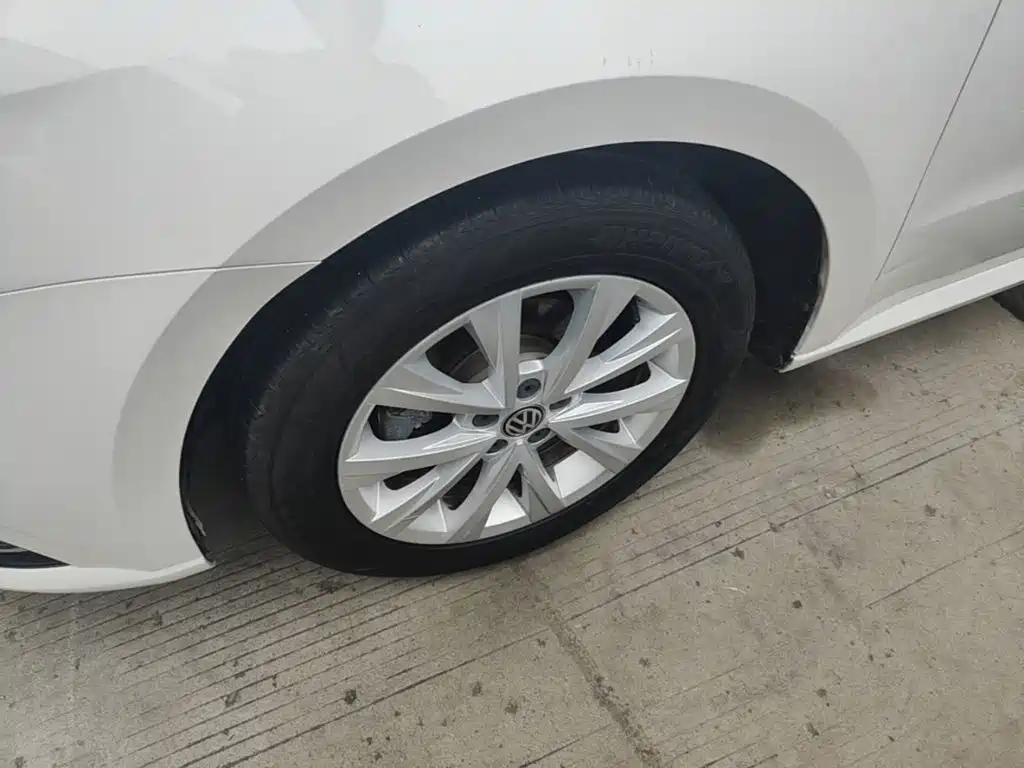 Volkswagen Lavida — миниатюра 23