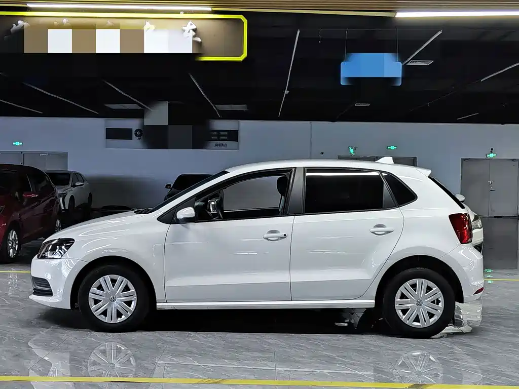 Volkswagen Polo — миниатюра 4