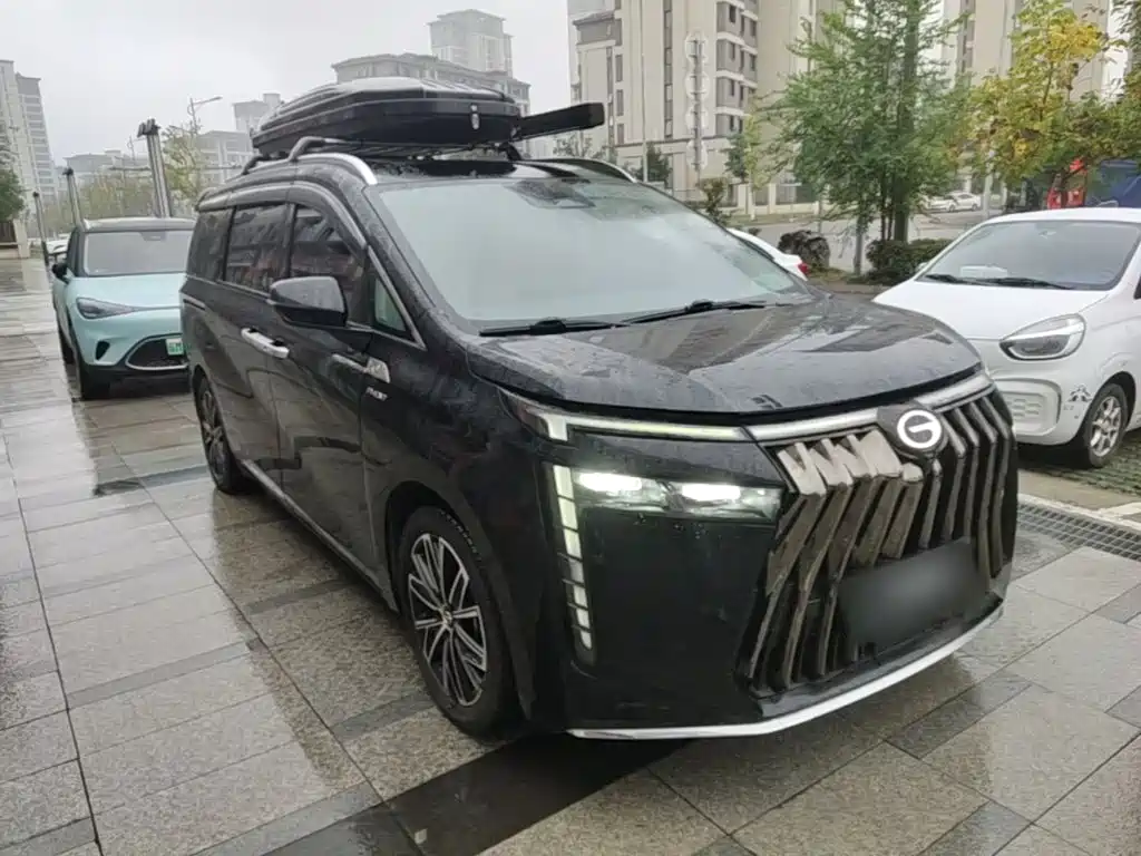 GAC Motor Trumpchi E8 PHEV — миниатюра 4