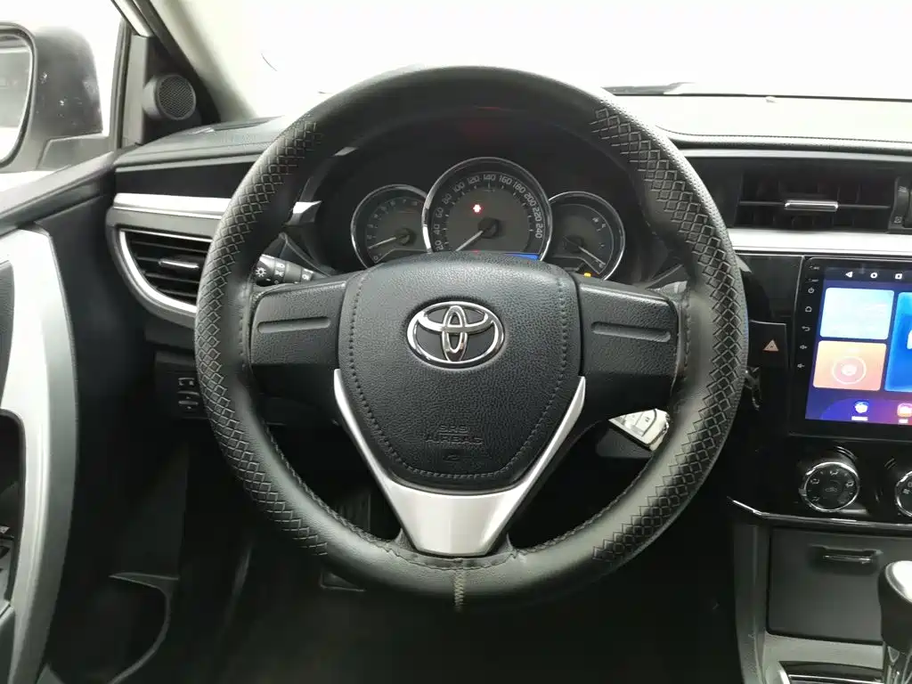 Toyota Corolla — миниатюра 11