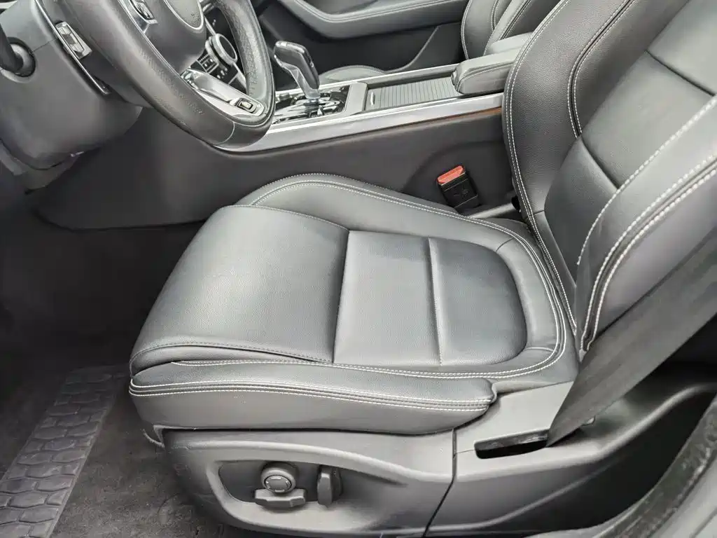 Jaguar XEL — миниатюра 20