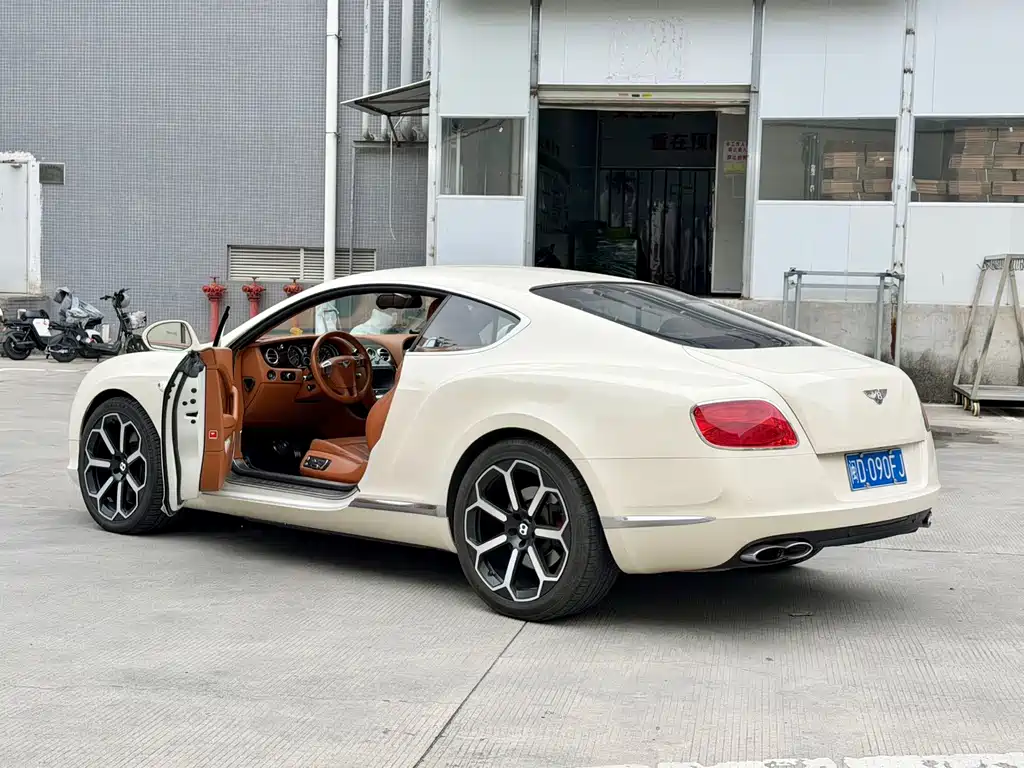 Bentley Continental — миниатюра 6