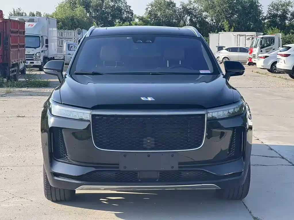 Li Auto ONE 2020 7 мест