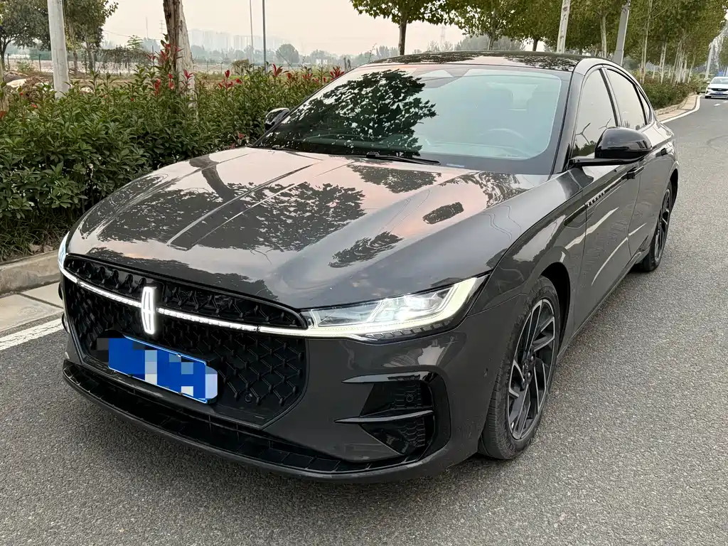 Lincoln Z 2023