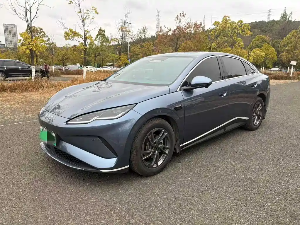 Byd 海豹06 2025