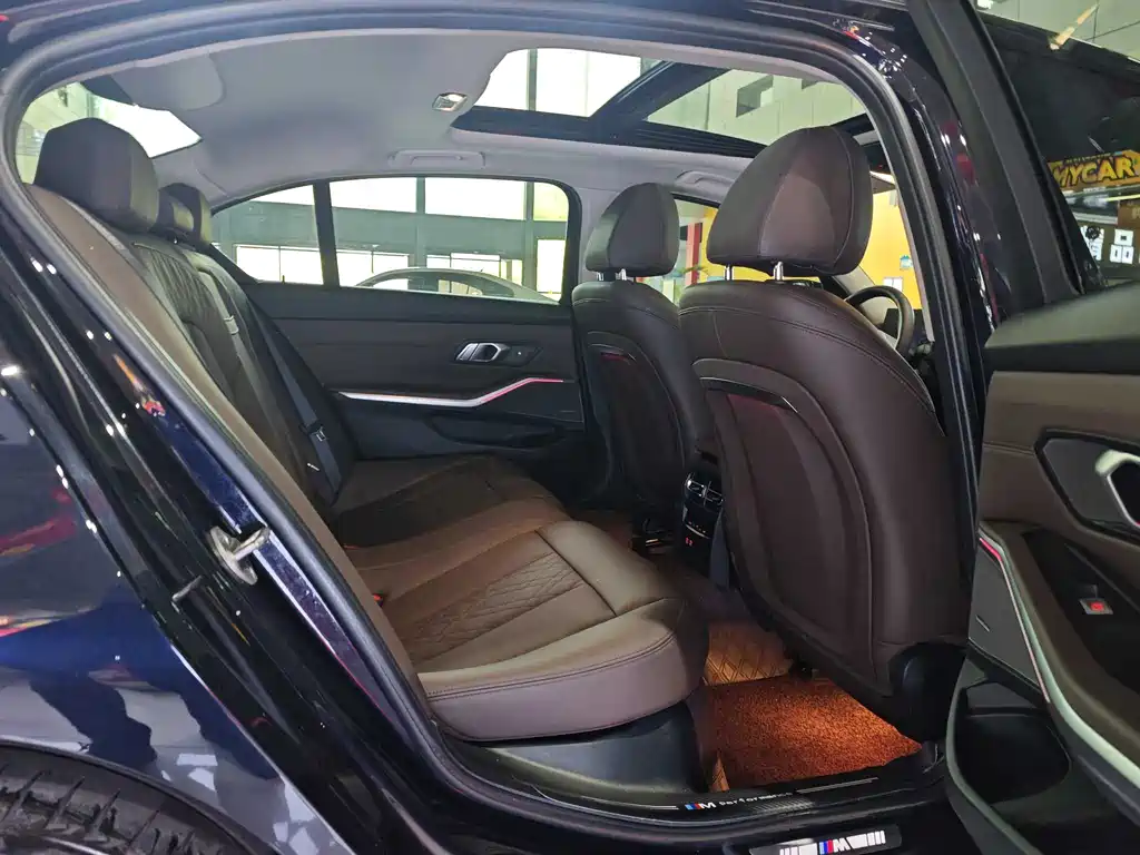 BMW 3 Series 3 2023 325Li M Sport
