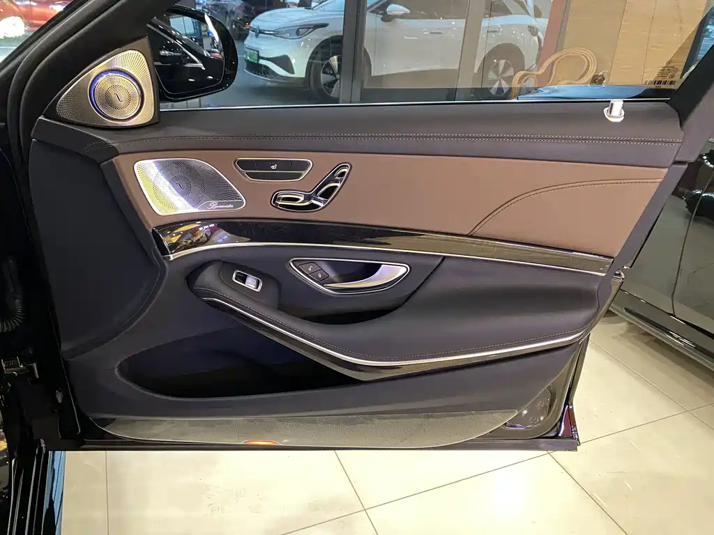 MERCEDES-BENZ S CLASS